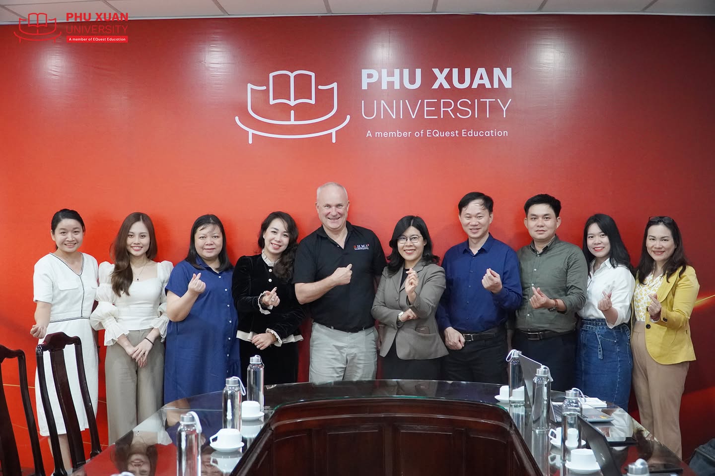 PXUni tiếp đón đại diện đến từ Business and Hotel Management School (B.H.M.S)